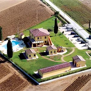  Aparthotel Podere Tre Cipressi